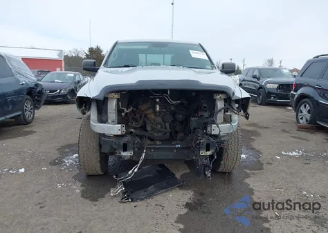 2016 Ram 1500 Slt из США, поврежденный, VIN 1C6RR7GG8GS342049